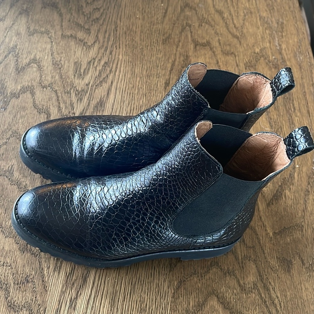Andre Assous Snake skin black boots.
